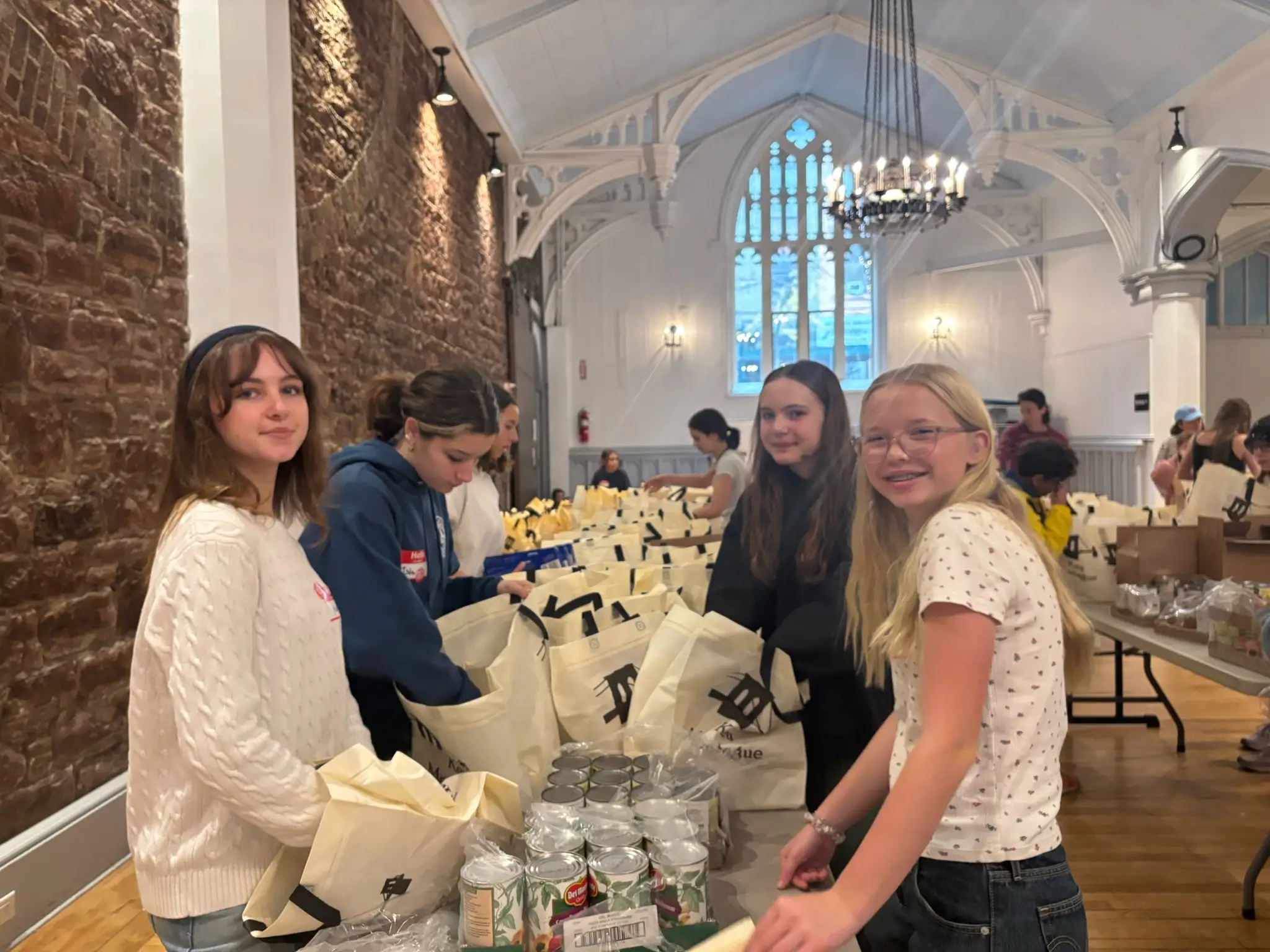 Thanksgiving Pantry Bag Packing and Delivery